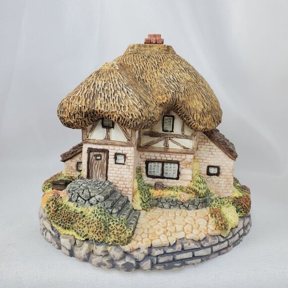 Olde Englands Classic Cottages Collectible Figurines Set Of 3 - Picture 15 of 15